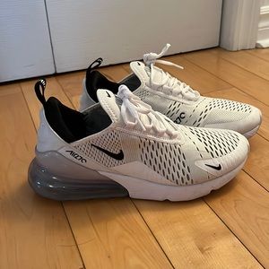 Nike Air Max 270